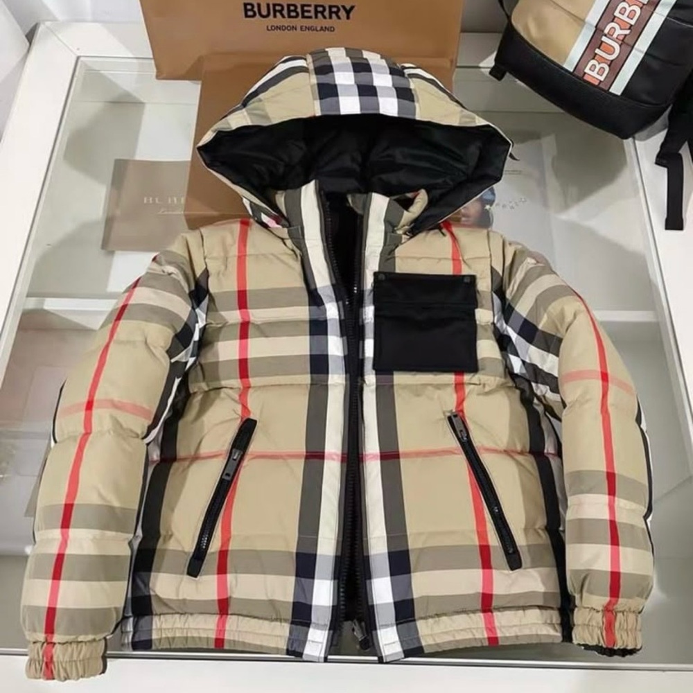 Burberry Kids Reversible Puffer Jacket - Beige and Black